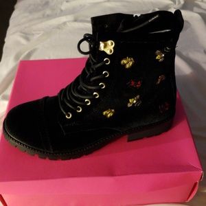 Betsey Johnson booties